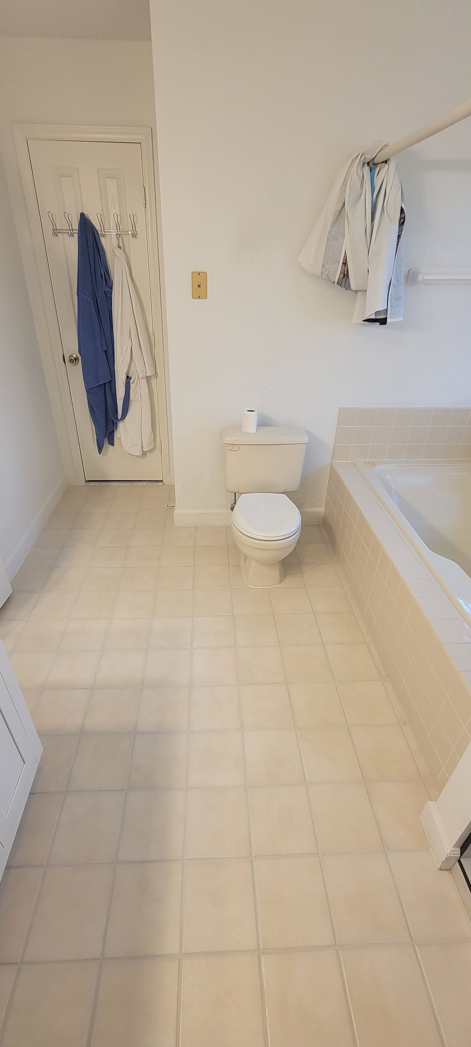 Bathrooms & Tile project photo 11