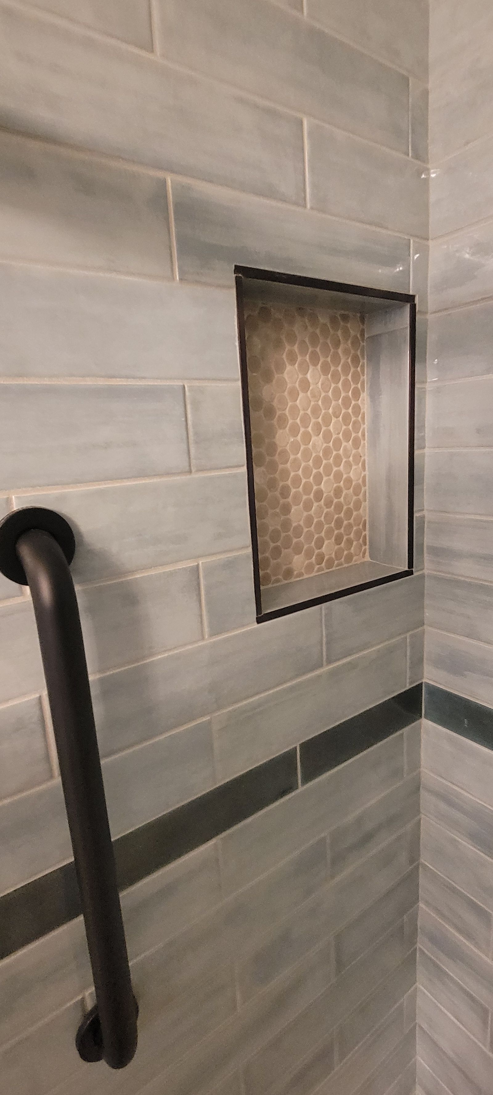 Bathrooms & Tile project photo 15