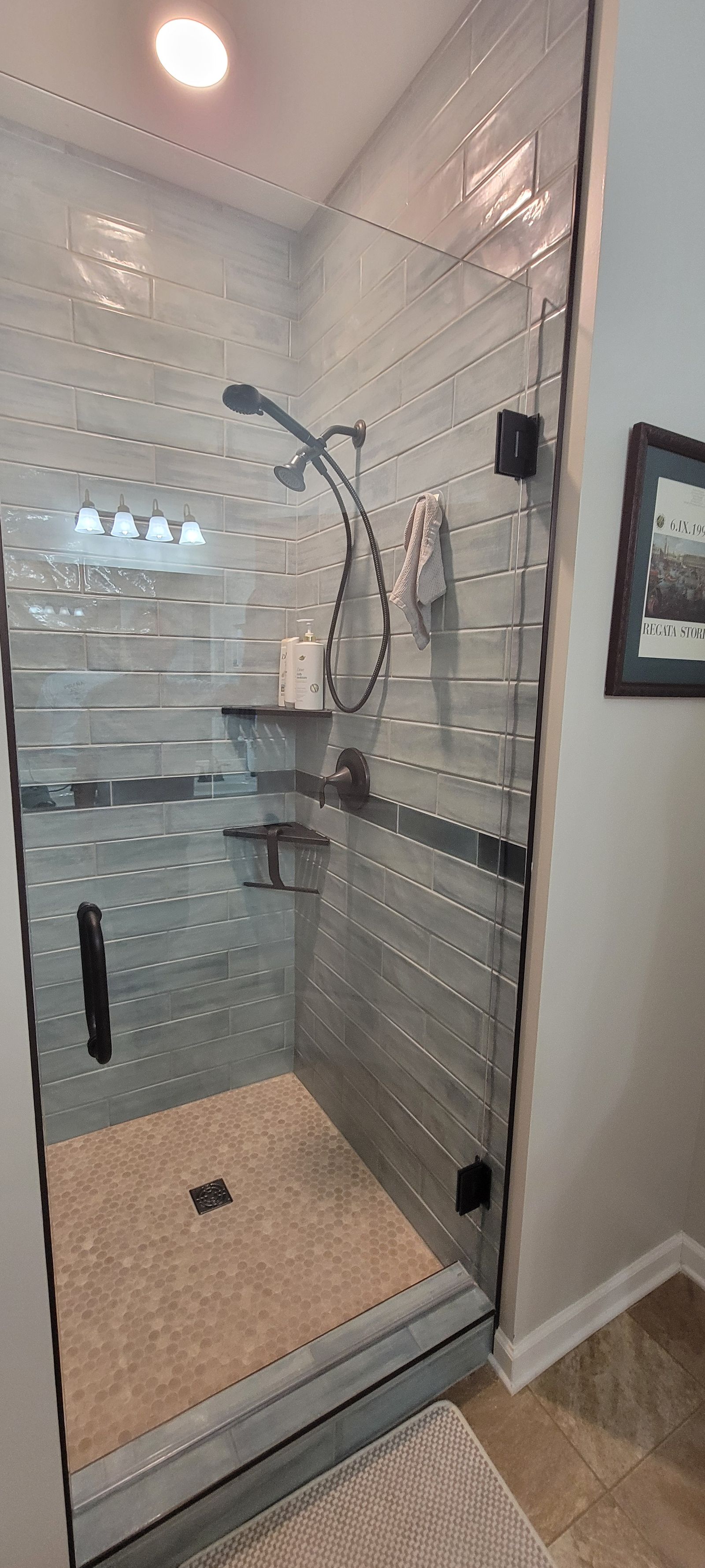 Doors, Windows & Bathrooms project photo 19