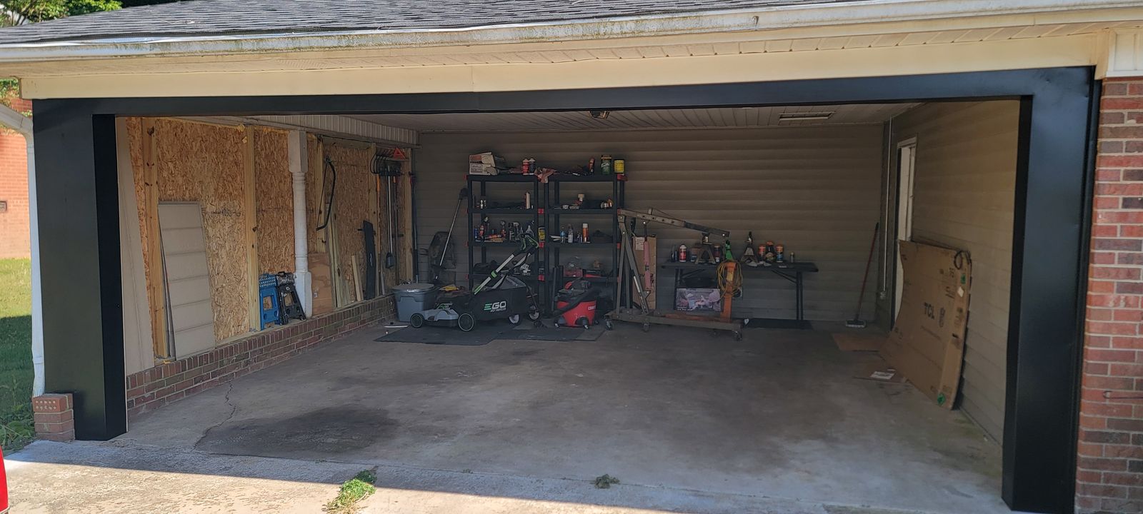 Garage Doors project photo 28