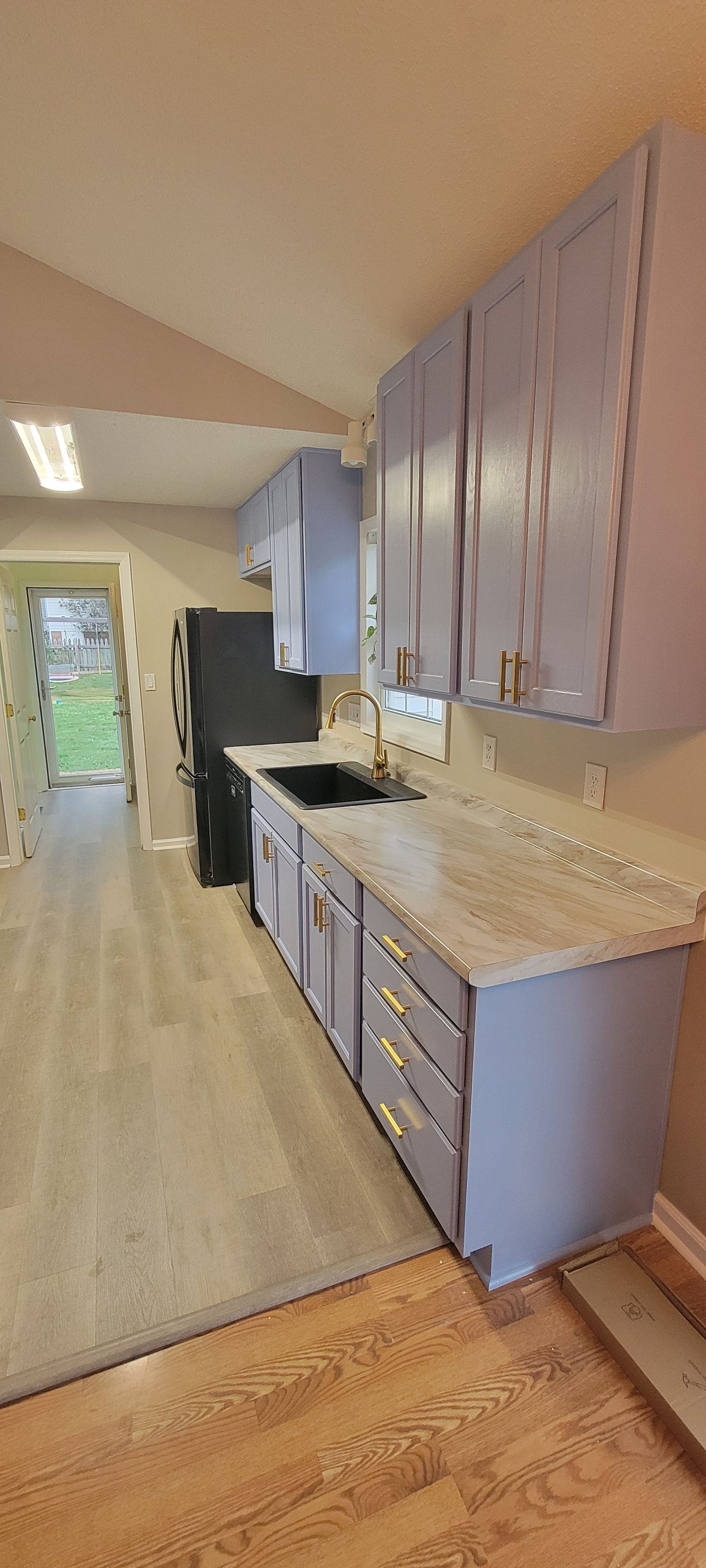 Kitchen Remodels project photo 38