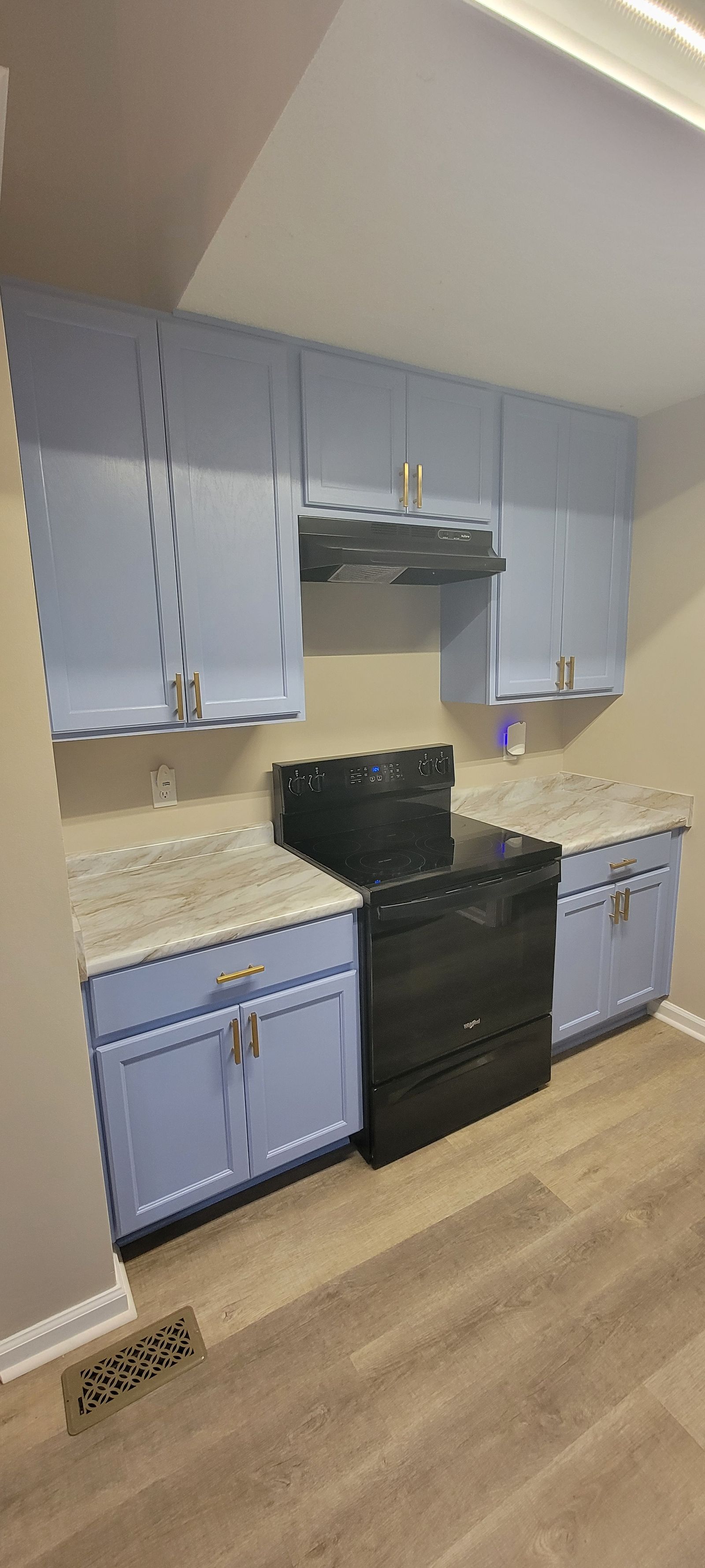 Kitchen Remodels project photo 39